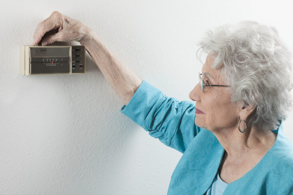 : It’s critical to know the signs of heat stroke in the elderly in order to keep them safe during the summer.
